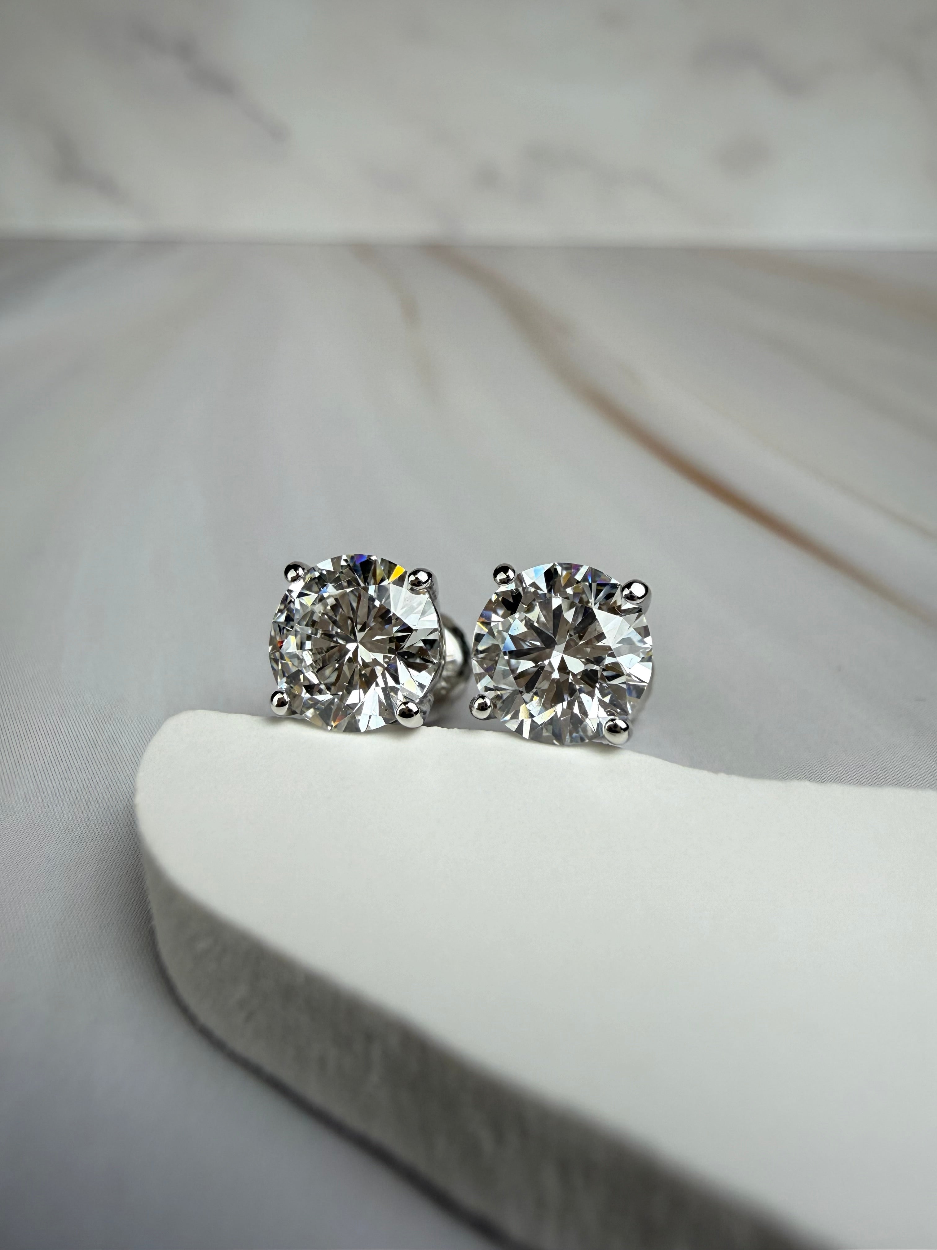 2.00cttw_VVS2_Round_Cut_Lab_Diamond_Earrings_Basket_Set_14K_White_Gold_IGI_Certified_3/4