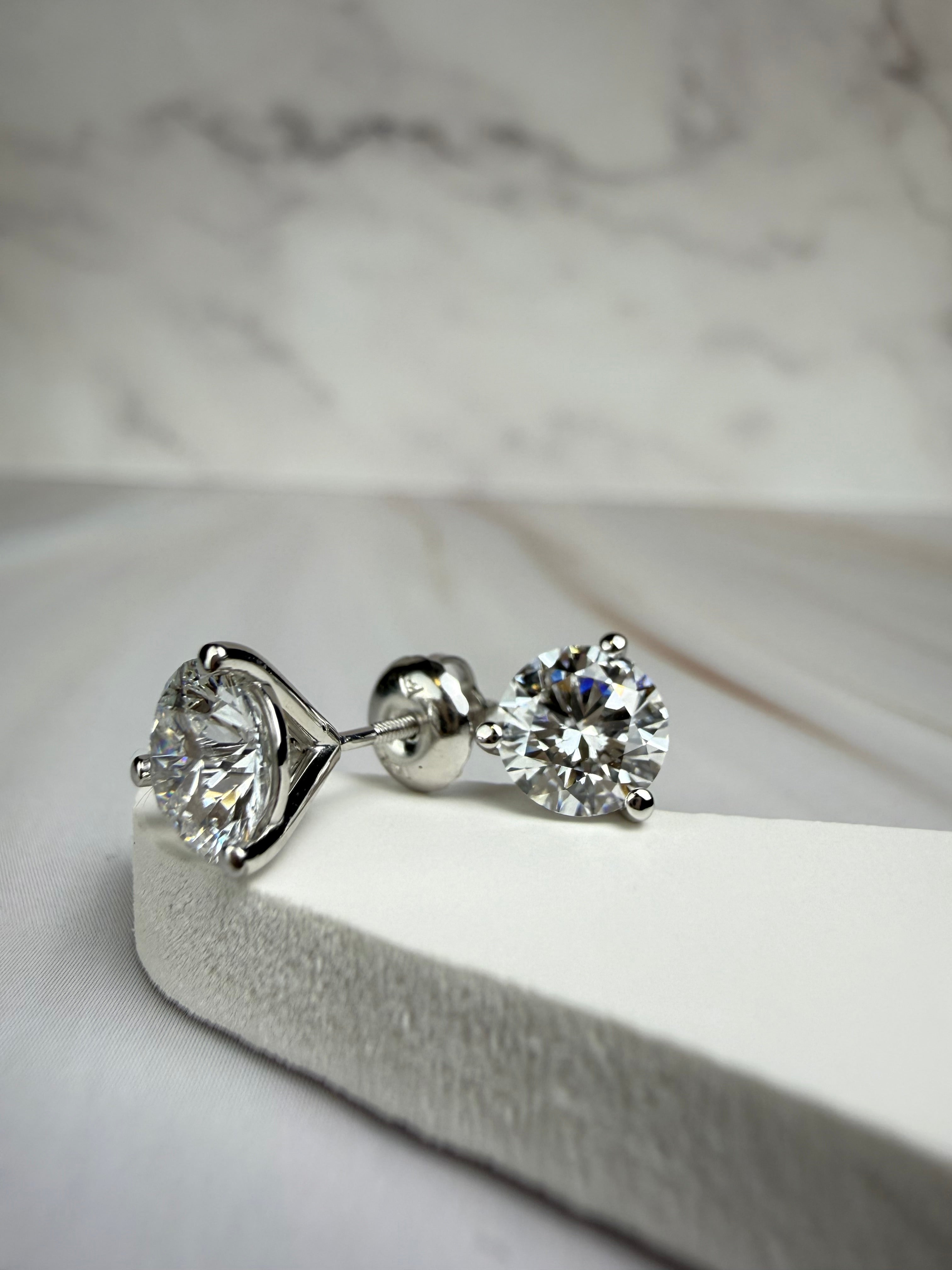 2.00cttw_VVS2_Round_Cut_Lab_Diamond_Earrings_Martini_Set_14K_White_Gold_IGI_Certified_side