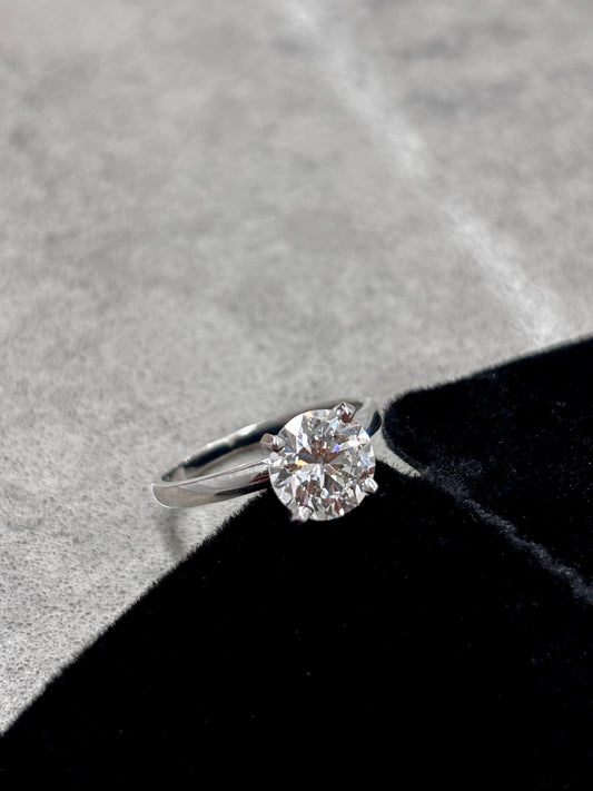 2ct VVS2 Round Cut Solitaire Lab Grown Diamond Ring | 14K White Gold, IGI Certified