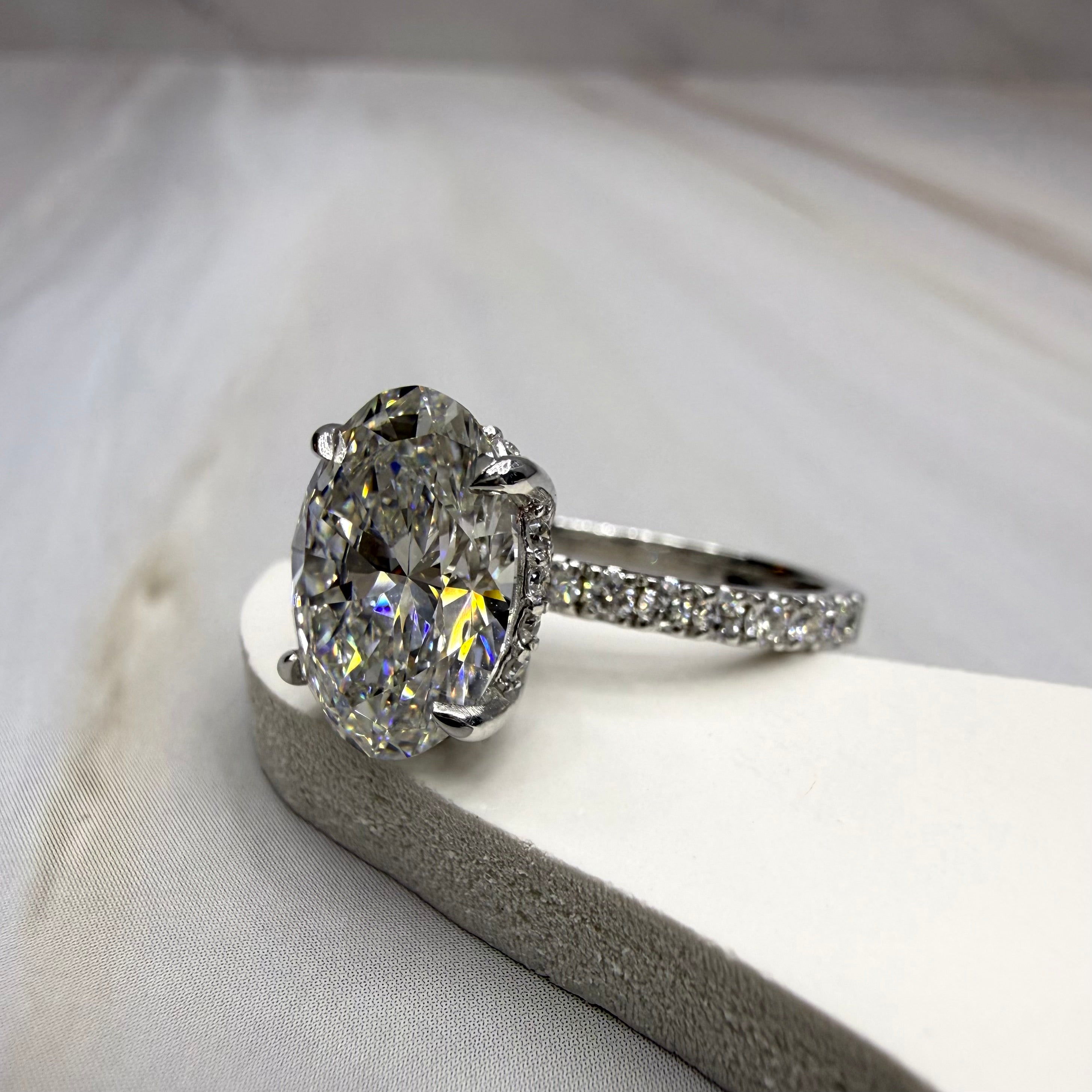3.37cttw_VVS2_Oval_Cut_Lab_Grown_Diamond_Ring_14K_White_Gold_IGI_Certified_side