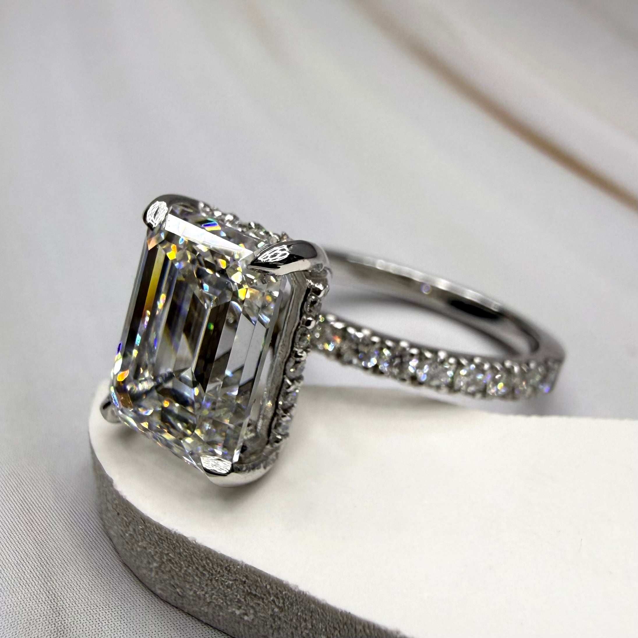 4.68cttw_VS1_Emerald_Cut_Lab_Grown_Diamond_Ring_14K_White_Gold_IGI_Certified_side