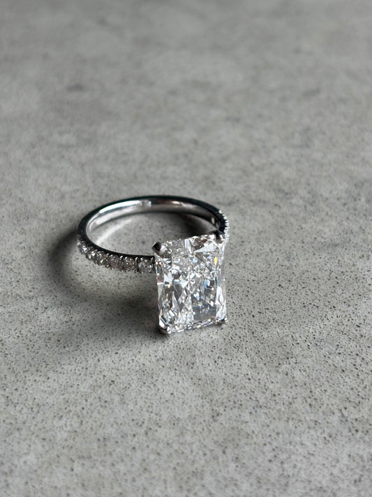 5.63ct VVS2 Radiant Cut Lab Grown Diamond Ring | 14K White Gold, IGI Certified