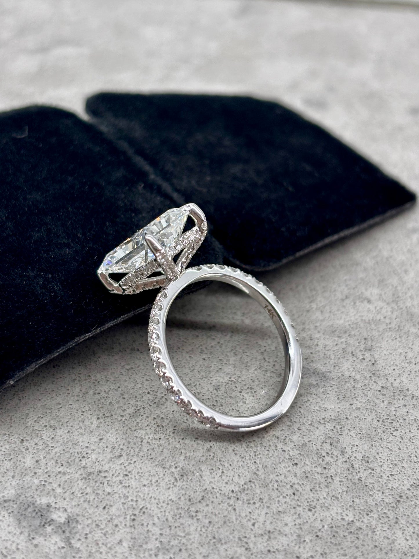 5.74ct_VS1_Radiant_Cut_Lab_Grown_Diamond_Ring_14K_Gold_Back